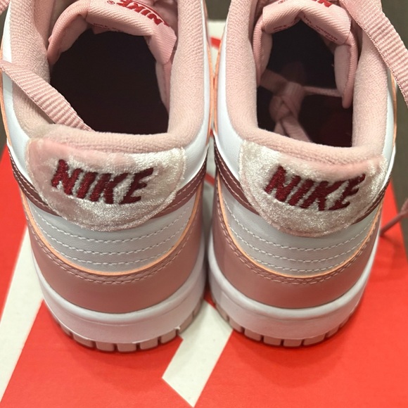 Nike Dunk Low Pink/White | Women’s 8.5 | Never Worn w/ Box - Picture 4 of 8